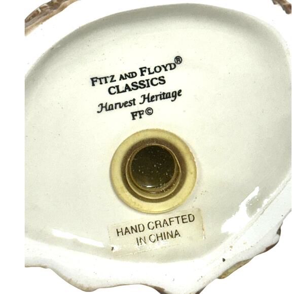 Fitz and Floyd Harvest Heritage Pilgrims Salt/Pepper Shaker Set-in Box-Excellent - Picture 7 of 11